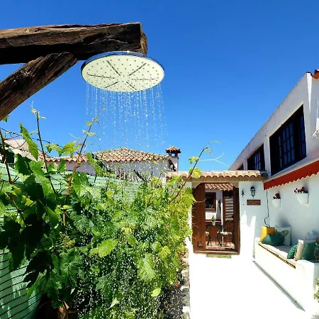 La Casa De Conchita アデヘ